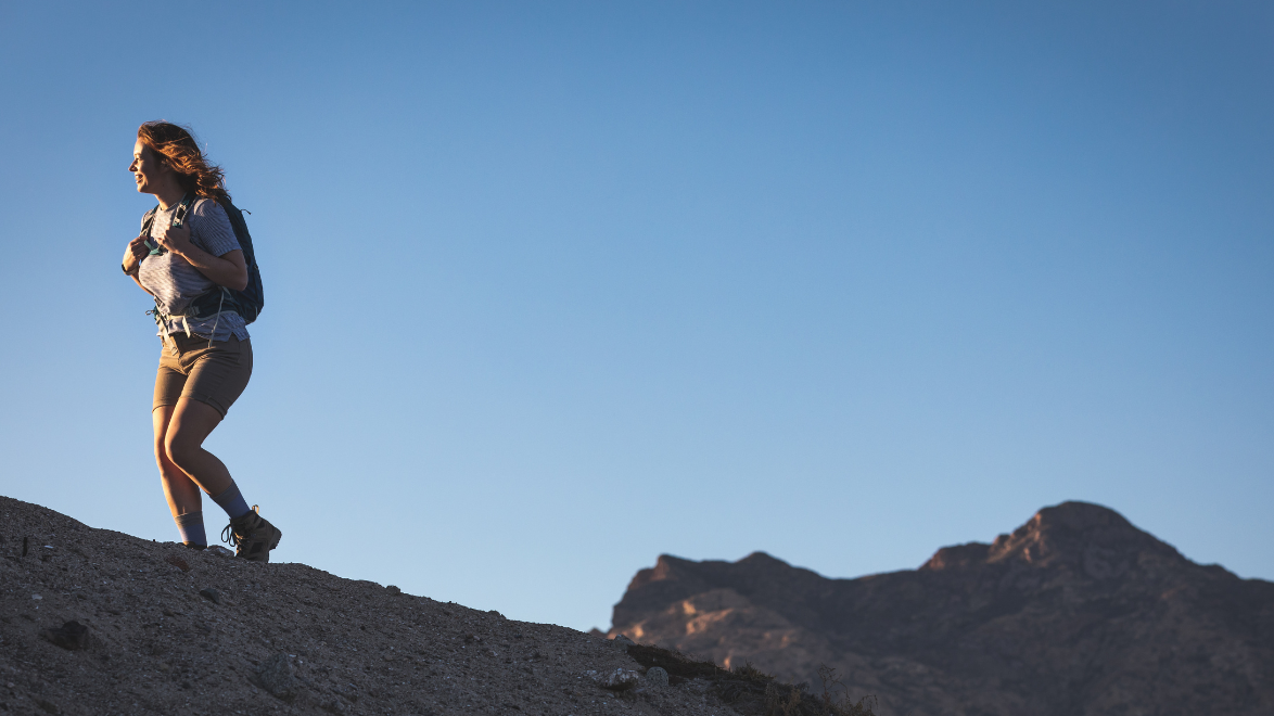 Woman wearing essential sports clothes that you can add to your athleisure wear