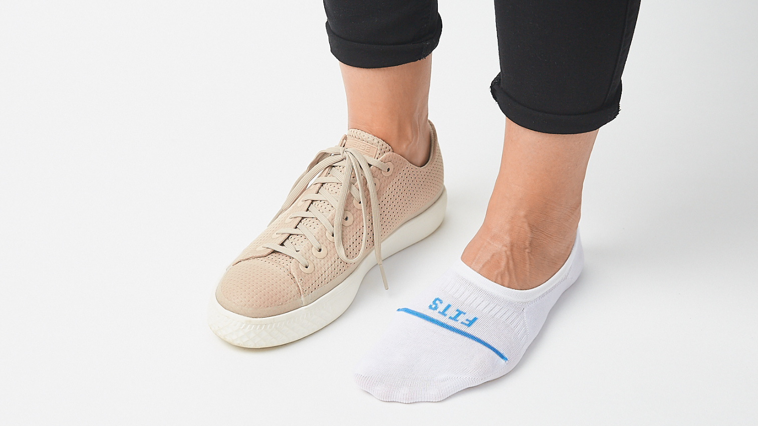 Don’t Go Sockless — Go Invisible